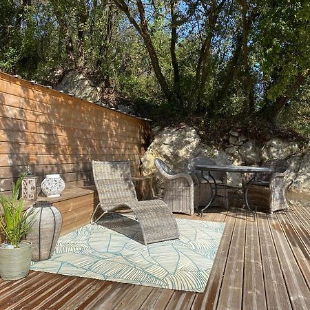 L'Eveil En Provence Bed & Breakfast Entrecasteaux Exterior photo