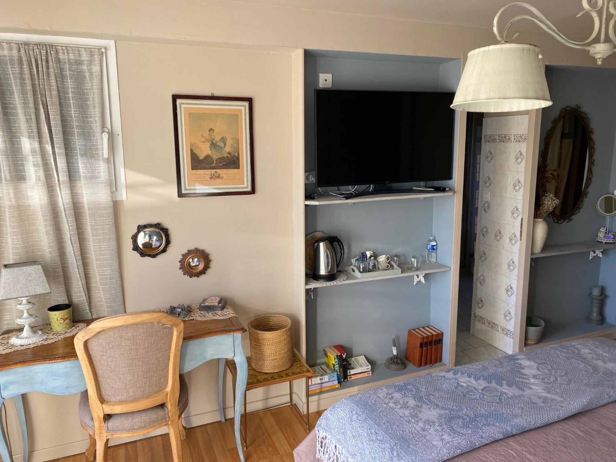 L'Eveil En Provence Bed & Breakfast Entrecasteaux Exterior photo