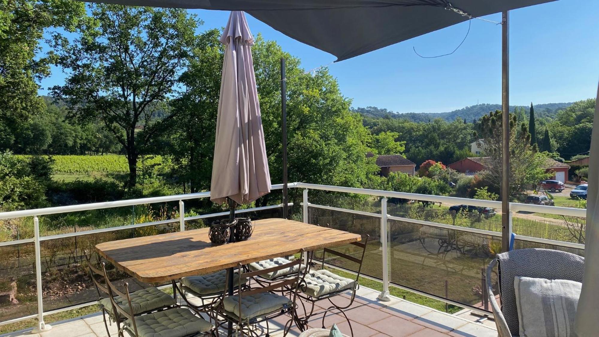 L'Eveil En Provence Bed & Breakfast Entrecasteaux Exterior photo